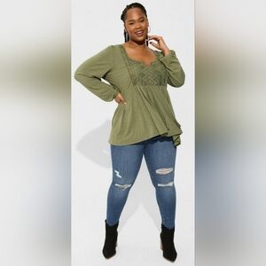 Torrid Super Soft Slub Sweetheart Lace Up Peplum Top, Size 2/2x, Olive green